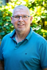 Herr Engelke (Hausmeister) Herr Engelke (Hausmeister)