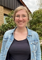Frau Stieneke (Vor-Unterstufe 1 + Mittelstufe) Frau Stieneke (Vor-Unterstufe 1 + Mittelstufe)